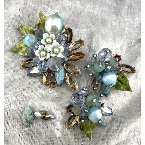 Vintage Vendome Brooch Earrings‎ Set Flower Clusters  Blue Frosted READ
